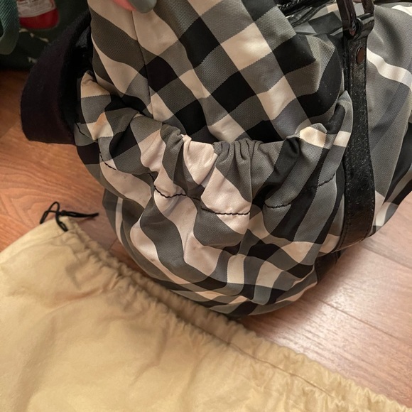 Burberry nova check AUTHENTIC diaper bag - Picture 6 of 8